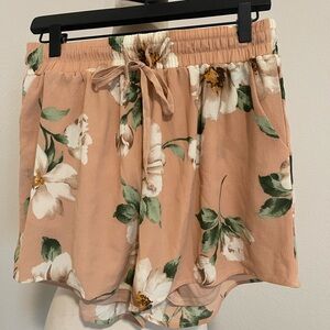 Shorts, floral